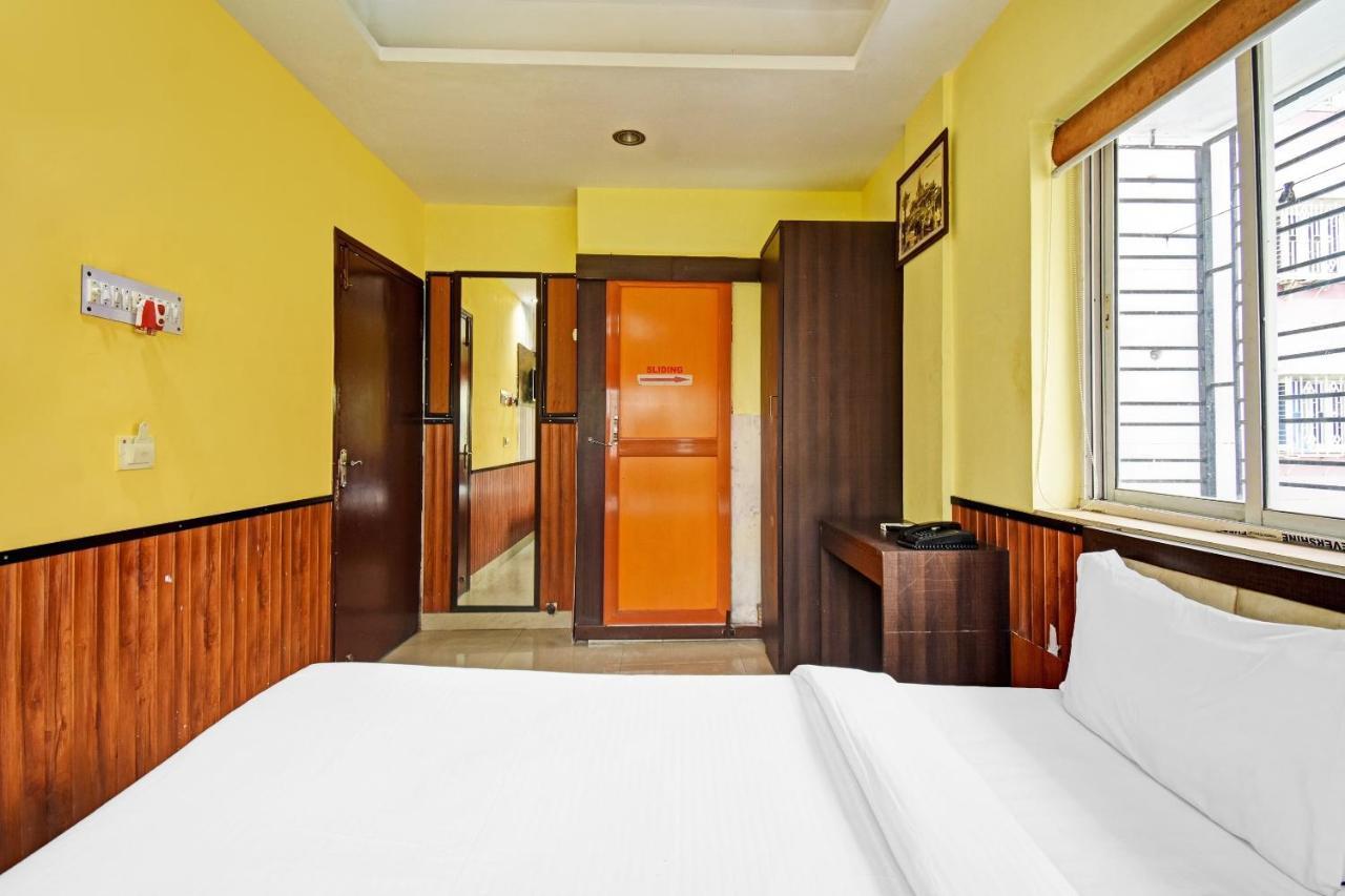 Flagship Hotel Eden Calcutta Exteriör bild