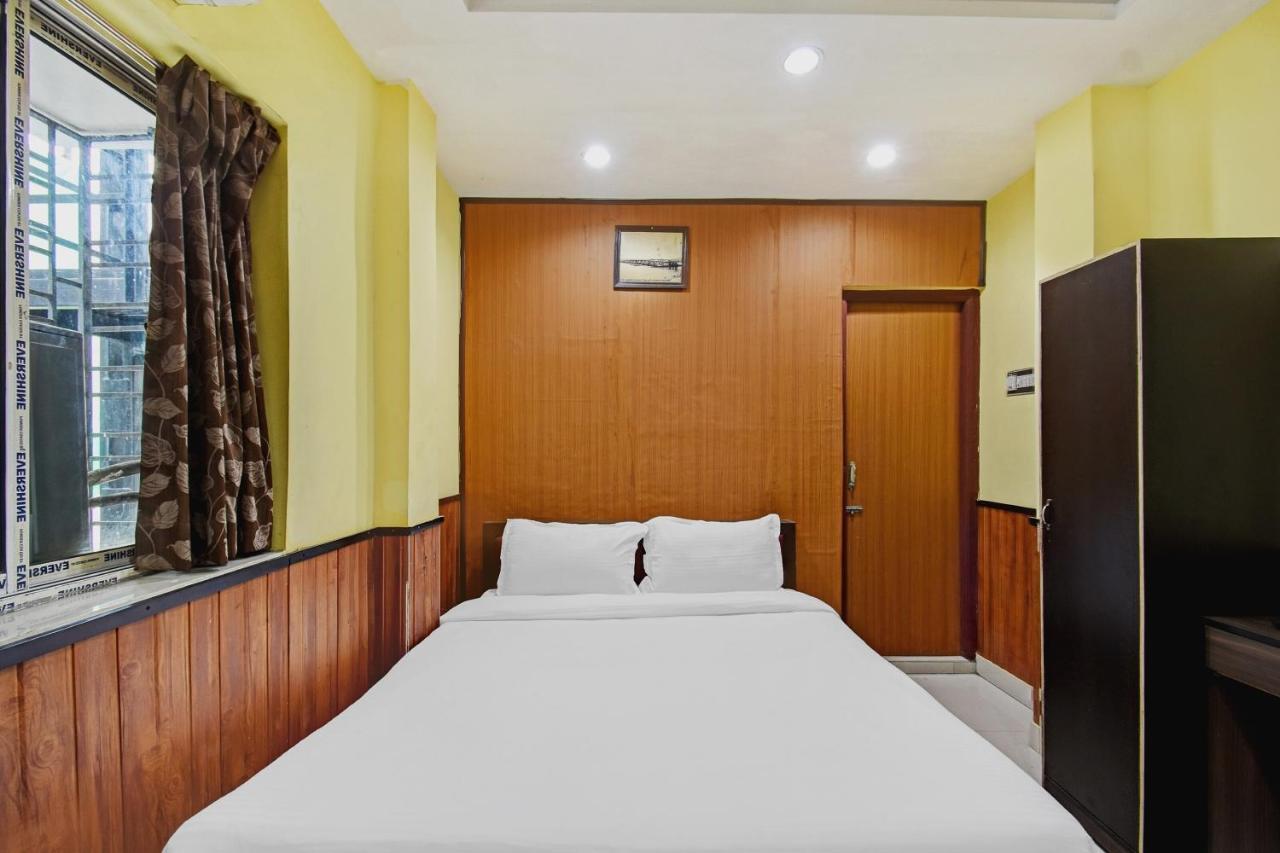 Flagship Hotel Eden Calcutta Exteriör bild